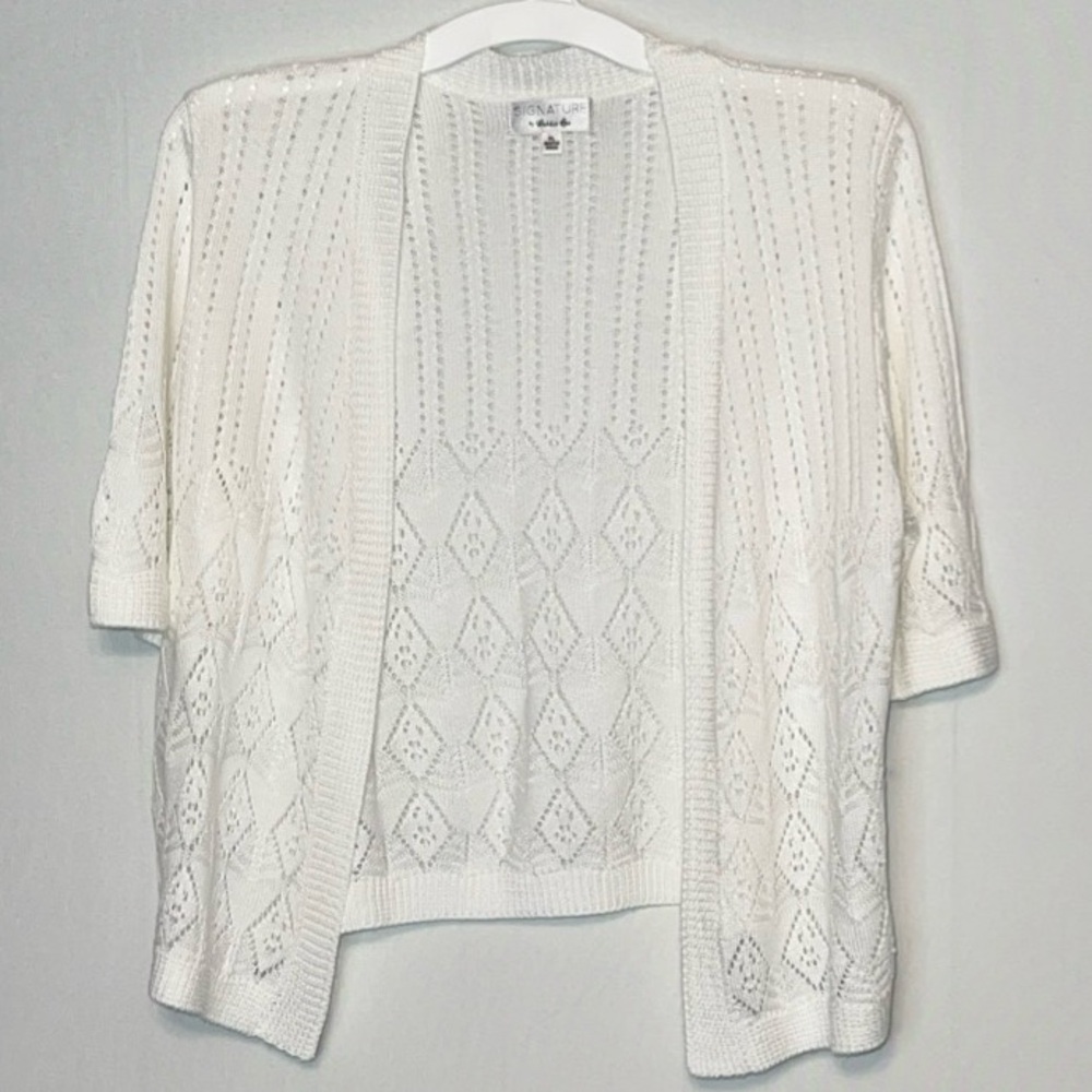 Signature by Robbie Bee White Short Sleeve Crochet Cardigan - Size PL. Nice!